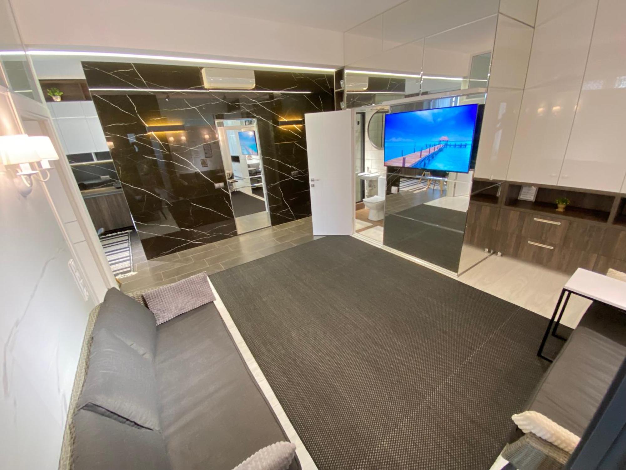 Rentnow Modern Business Apartment With 3 Bedrooms In Centre Кишинев Екстериор снимка