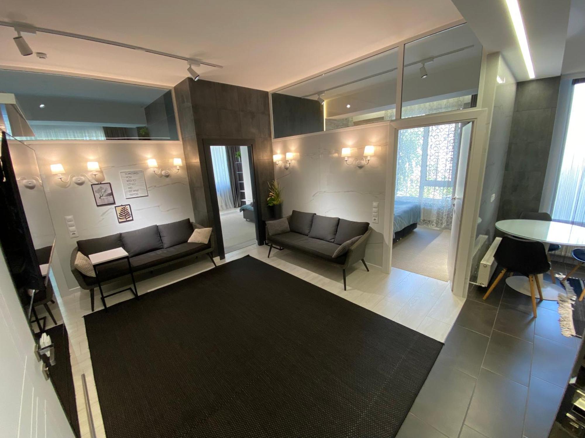 Rentnow Modern Business Apartment With 3 Bedrooms In Centre Кишинев Екстериор снимка